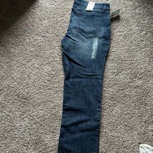 Wrangler Blue Straight Leg Jeans with Rich Indigo Tone